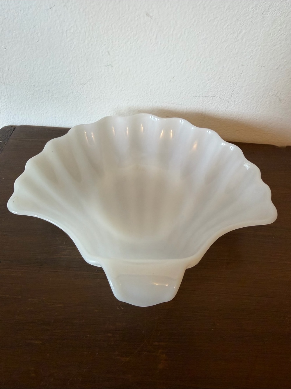 White Shell-Shaped Milk Glass Bowl